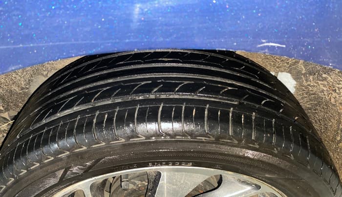 2021 Maruti Baleno ZETA PETROL 1.2, Petrol, Manual, 1,02,779 km, Left Rear Tyre Tread
