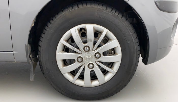 2010 Hyundai i10 SPORTZ 1.2 AT, Petrol, Automatic, 29,727 km, Right Front Wheel