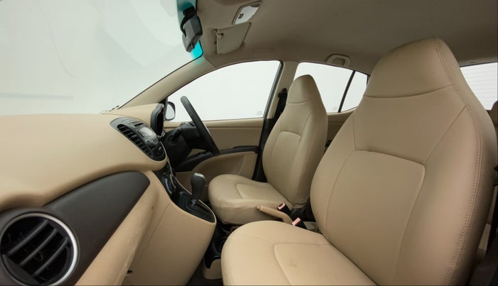2010 Hyundai i10 SPORTZ 1.2 AT, Petrol, Automatic, 29,727 km, Right Side Front Door Cabin