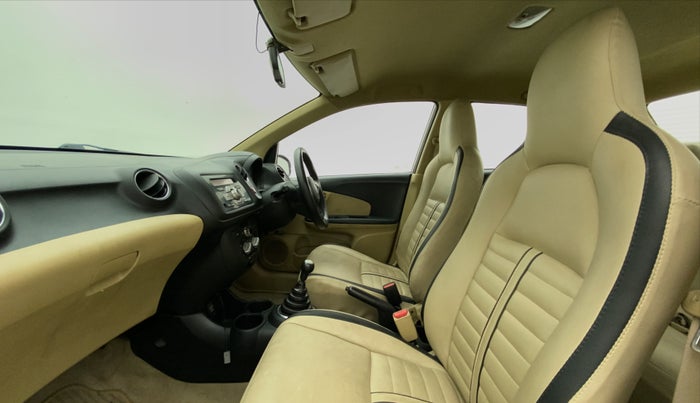2015 Honda Amaze 1.2L I-VTEC VX, CNG, Manual, 64,541 km, Right Side Front Door Cabin