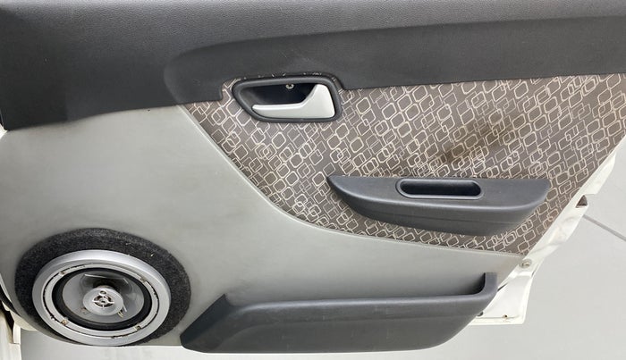 2018 Maruti Alto 800 LXI, CNG, Manual, 64,613 km, Driver Side Door Panels Control