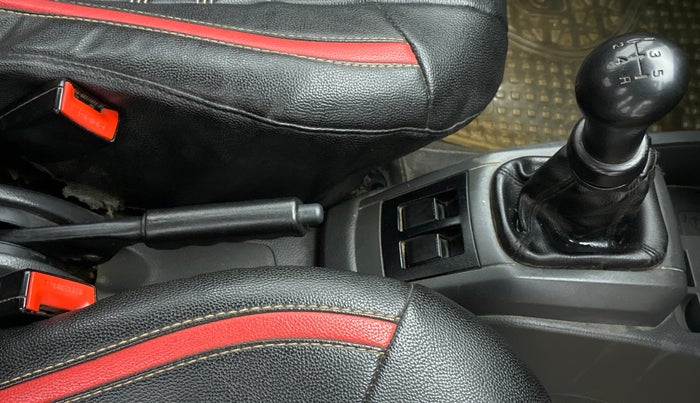 2018 Maruti Alto 800 LXI, CNG, Manual, 64,613 km, Gear Lever