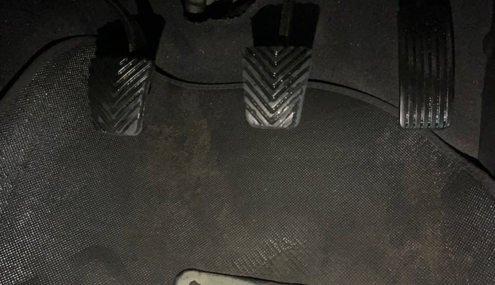 2016 Hyundai Creta  SX 1.6 Petrol , Petrol, Manual, 48,487 km, Pedals