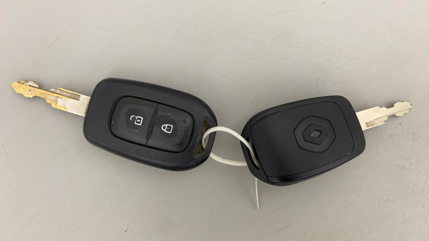 2018 Renault Kwid RXT 1.0 AMT, Petrol, Automatic, 32,334 km, Key Close Up