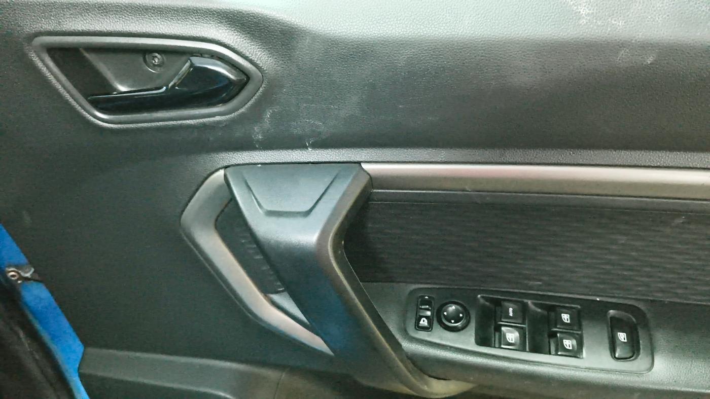 2021 Renault Kiger RXZ TURBO MT, Petrol, Manual, 99,122 km, Driver Side Door Panels Control