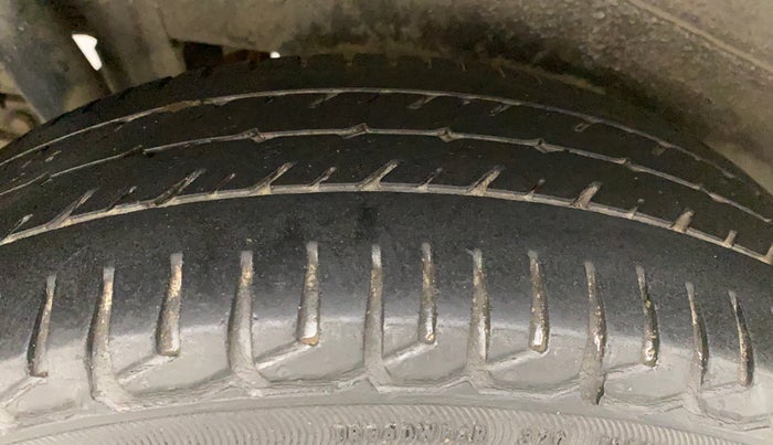 2015 Maruti Wagon R 1.0 VXI, Petrol, Manual, 75,920 km, Right Rear Tyre Tread