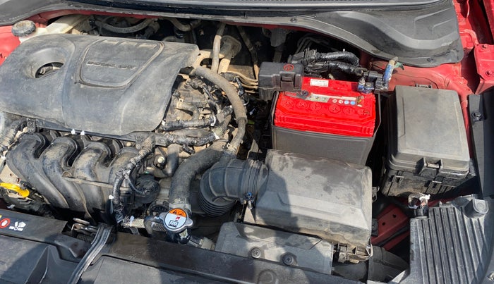 2017 Hyundai Verna 1.6 VTVT SX, Petrol, Manual, 70,826 km, Engine View - Left