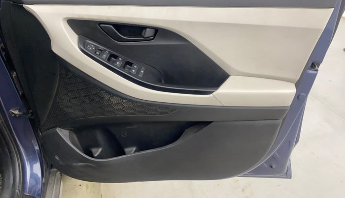 2023 Hyundai Creta EX 1.5 DIESEL, Diesel, Manual, 47,887 km, Driver Side Door Panels Control