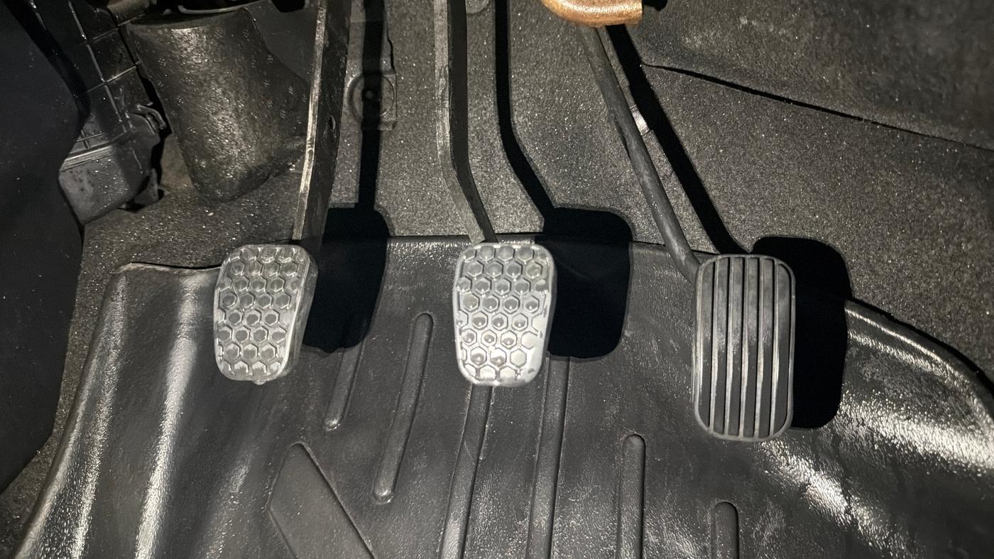 2021 Tata Tiago XZ PETROL, Petrol, Manual, 1,00,522 km, Pedals