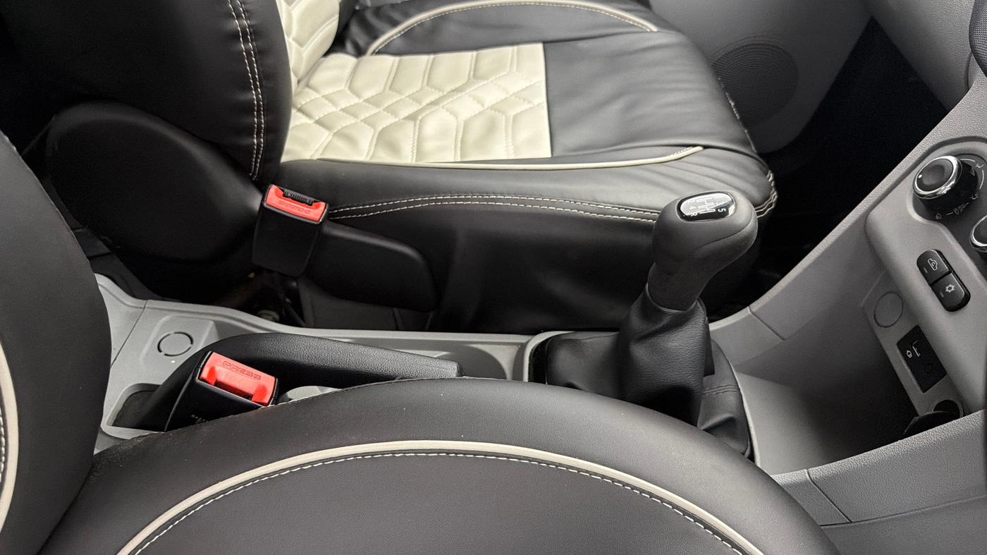 2021 Tata Tiago XZ PETROL, Petrol, Manual, 1,00,522 km, Gear Lever