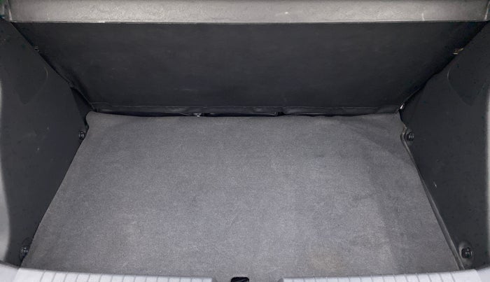 2019 Hyundai Elite i20 1.2 SPORTS PLUS VTVT, Petrol, Manual, 17,940 km, Boot Inside