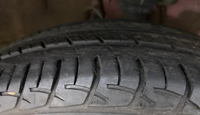 2019 Hyundai Elite i20 1.2 SPORTS PLUS VTVT, Petrol, Manual, 17,940 km, Right Front Tyre Tread