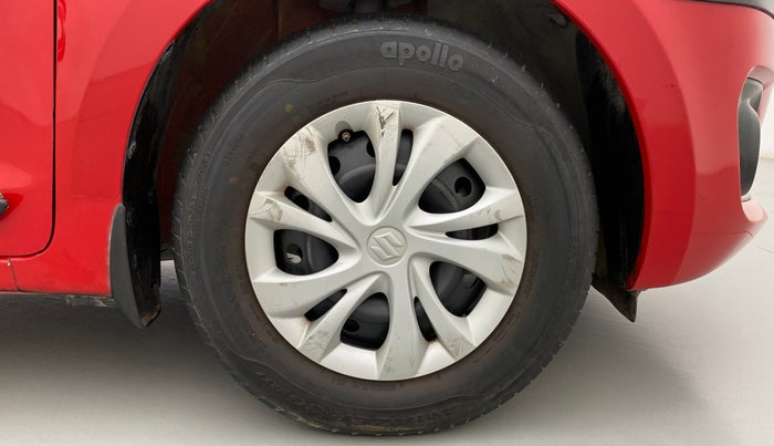 2018 Maruti Swift VXI AMT, Petrol, Automatic, 29,890 km, Right Front Wheel