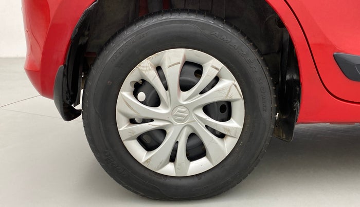 2018 Maruti Swift VXI AMT, Petrol, Automatic, 29,890 km, Right Rear Wheel