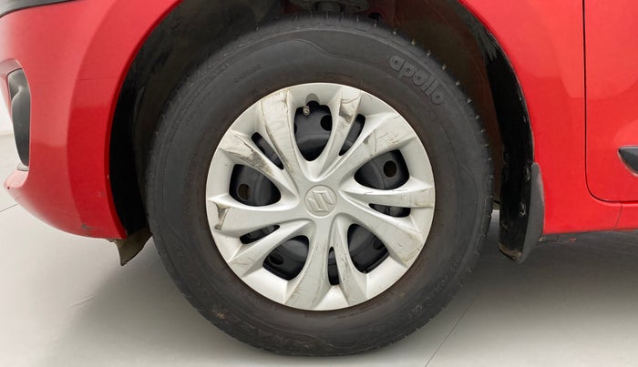 2018 Maruti Swift VXI AMT, Petrol, Automatic, 29,890 km, Left Front Wheel