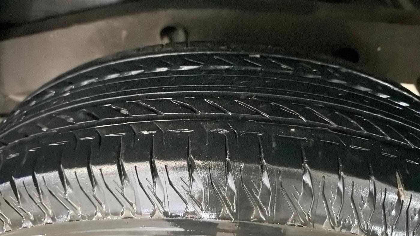 2023 Maruti JIMNY ALPHA ALL GRIP PRO MT, Petrol, Manual, 50,898 km, Left Rear Tyre Tread