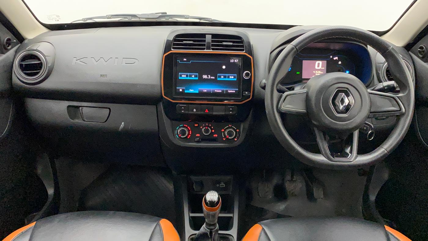2021 Renault Kwid CLIMBER 1.0 (O), Petrol, Manual, 41,535 km, Dashboard