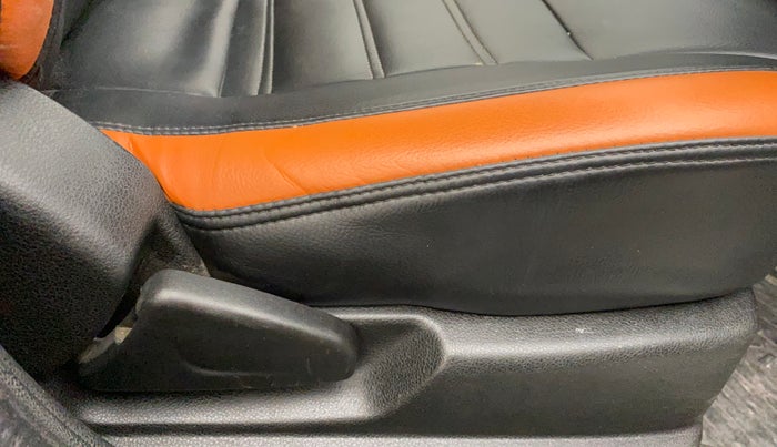 2021 Renault Kwid CLIMBER 1.0 (O), Petrol, Manual, 41,535 km, Driver Side Adjustment Panel