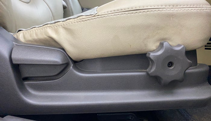 2014 Hyundai Verna FLUIDIC 1.6 VTVT SX, Petrol, Manual, 67,722 km, Driver Side Adjustment Panel