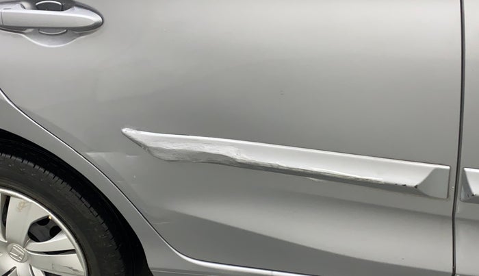 2019 Honda Amaze 1.2L I-VTEC S CVT, Petrol, Automatic, 9,921 km, Right rear door - Slightly dented