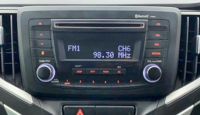 2017 Maruti Baleno ZETA PETROL 1.2, Petrol, Manual, 34,567 km, Infotainment System