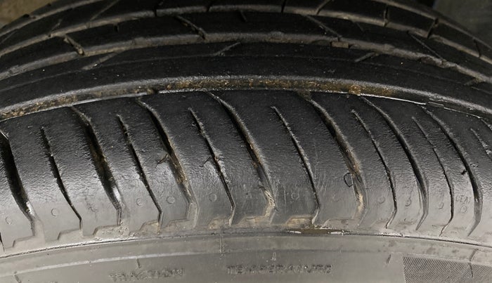 2022 Renault Kiger RXZ TURBO CVT, Petrol, Automatic, 24,574 km, Left Rear Tyre Tread