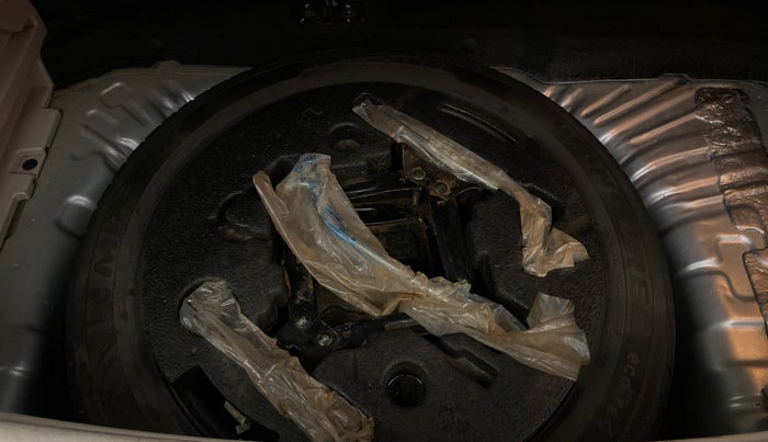 2019 Mahindra XUV300 W8 (O) 1.5 DIESEL, Diesel, Manual, 79,741 km, Spare Tyre