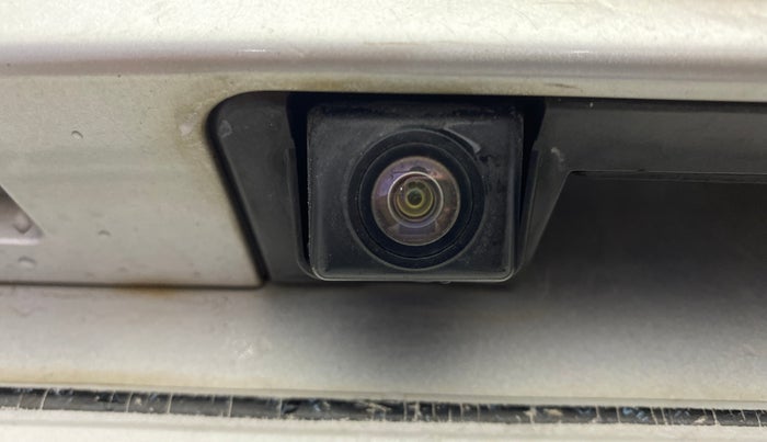 2019 Mahindra XUV300 W8 (O) 1.5 DIESEL, Diesel, Manual, 79,741 km, Parking Camera