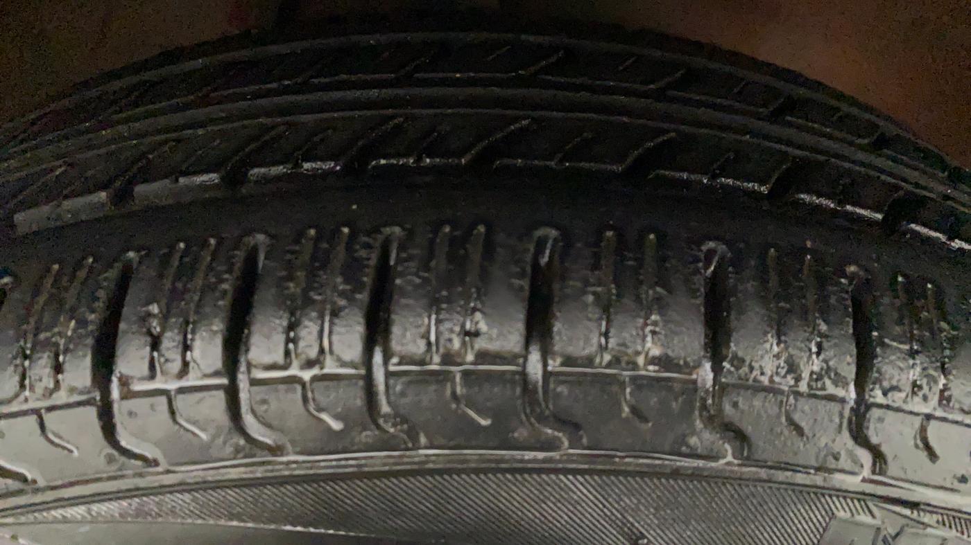 2012 Maruti Alto K10 LXI, Petrol, Manual, 60,223 km, Left Rear Tyre Tread