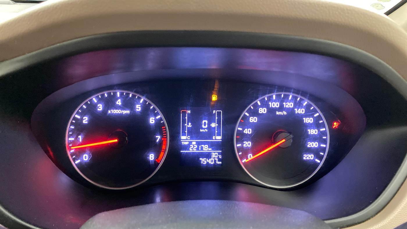 2020 Hyundai Elite i20 SPORTZ PLUS 1.2, Petrol, Manual, 75,407 km, Odometer Image