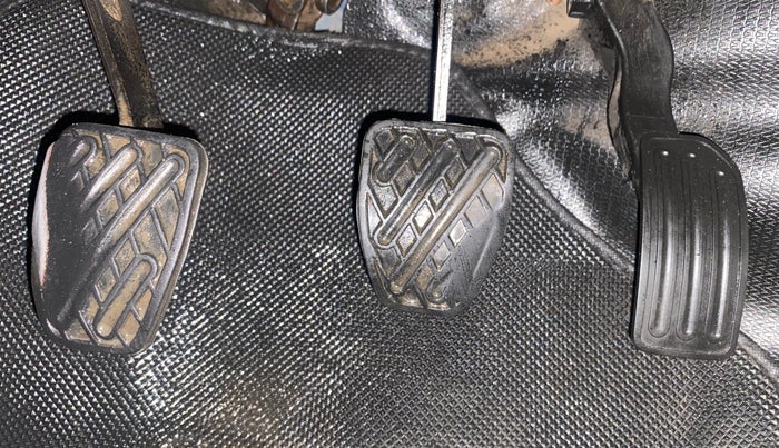 2013 Renault Pulse RXZ DIESEL, Diesel, Manual, 85,458 km, Pedals