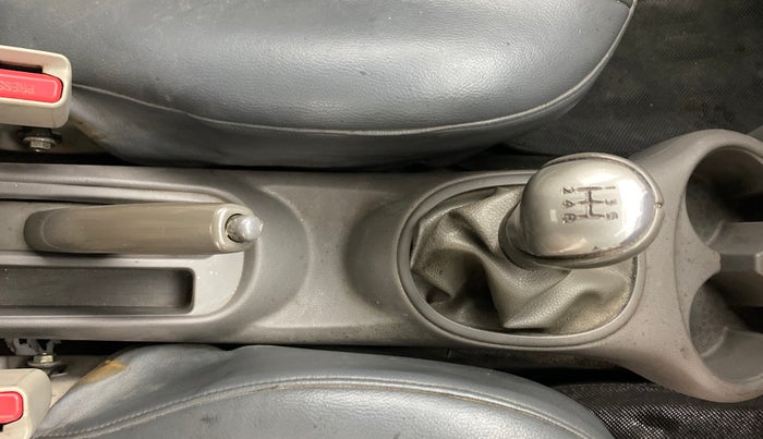 2013 Renault Pulse RXZ DIESEL, Diesel, Manual, 85,458 km, Gear Lever