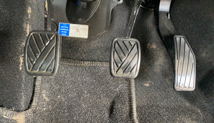 2017 Maruti IGNIS ALPHA 1.2, Petrol, Manual, 36,733 km, Pedals