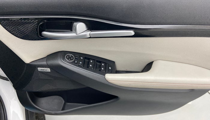2019 KIA SELTOS GTX PLUS AT 1.5 DIESEL, Diesel, Automatic, 81,093 km, Driver Side Door Panels Control