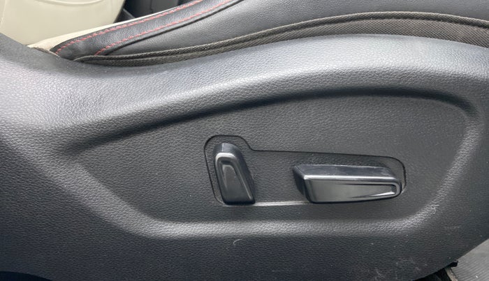 2019 KIA SELTOS GTX PLUS AT 1.5 DIESEL, Diesel, Automatic, 81,093 km, Driver Side Adjustment Panel