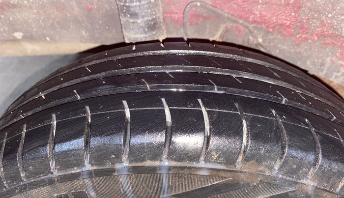 2018 Datsun Go Plus T, Petrol, Manual, 80,776 km, Right Rear Tyre Tread