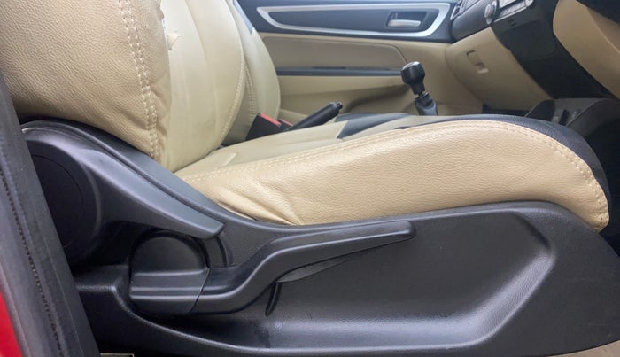 2023 Honda Amaze 1.2L I-VTEC VX, Petrol, Manual, 49,814 km, Driver Side Adjustment Panel