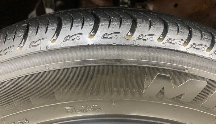 2023 Honda Amaze 1.2L I-VTEC VX, Petrol, Manual, 49,814 km, Left Front Tyre Tread