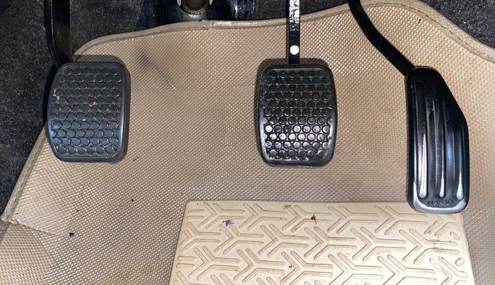 2014 Maruti Alto 800 LXI, Petrol, Manual, 71,069 km, Pedals