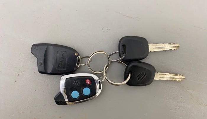 2014 Maruti Alto 800 LXI, Petrol, Manual, 71,069 km, Key Close Up