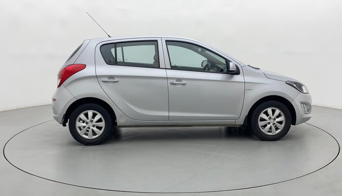 2014 Hyundai i20 SPORTZ 1.2, Petrol, Manual, 26,797 km, Right Side View