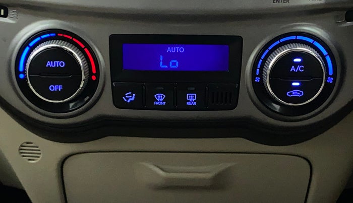 2014 Hyundai i20 SPORTZ 1.2, Petrol, Manual, 26,797 km, Automatic Climate Control