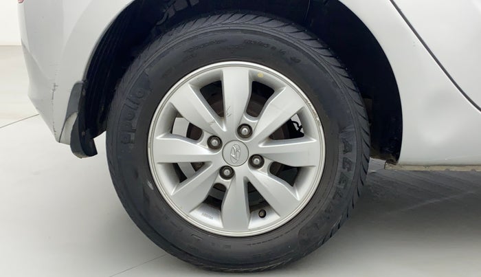 2014 Hyundai i20 SPORTZ 1.2, Petrol, Manual, 26,797 km, Right Rear Wheel