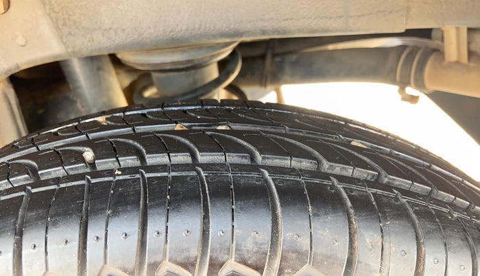 2018 Maruti Alto 800 LXI, Petrol, Manual, 46,730 km, Left Rear Tyre Tread