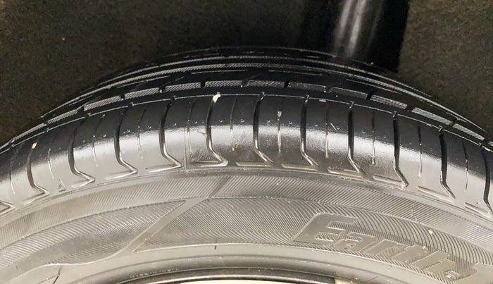 2017 Maruti Baleno DELTA PETROL 1.2, Petrol, Manual, 39,043 km, Left Rear Tyre Tread
