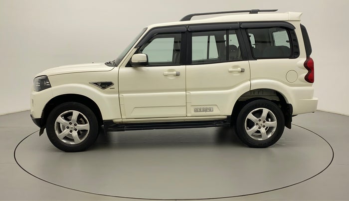 2017 Mahindra Scorpio S11 2WD, Diesel, Manual, 33,074 km, Left Side