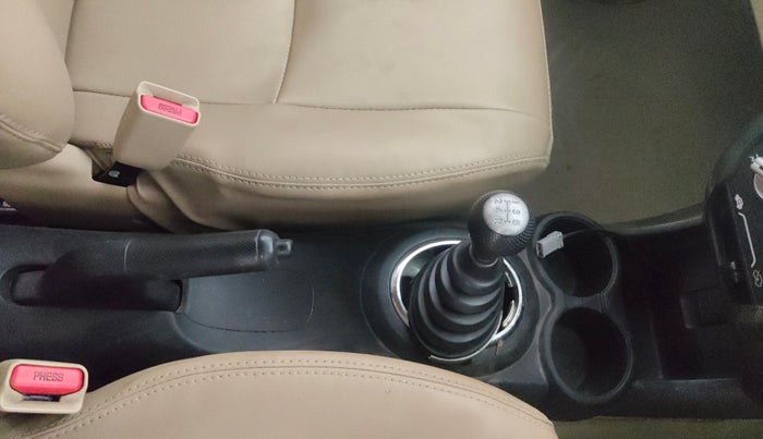 2013 Honda Amaze 1.2L I-VTEC VX, Petrol, Manual, 60,093 km, Gear Lever