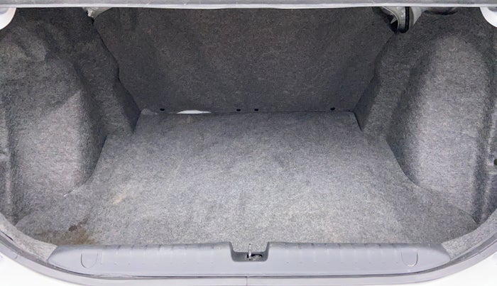 2018 Honda Amaze 1.2 V CVT I VTEC, Petrol, Automatic, 11,852 km, Boot Inside View