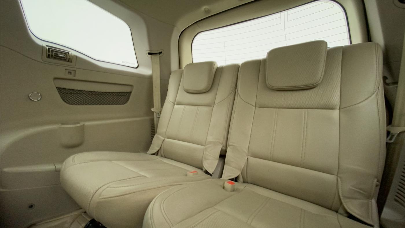 2017 Mahindra XUV500 W10 AT, Diesel, Automatic, 58,584 km, Third Seat Row ( optional )