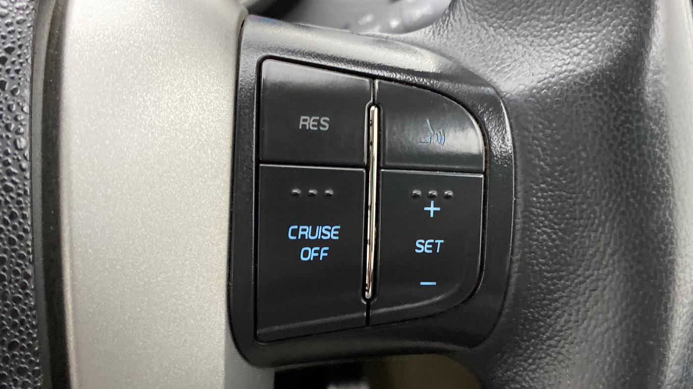 2017 Mahindra XUV500 W10 AT, Diesel, Automatic, 58,584 km, Adaptive Cruise Control